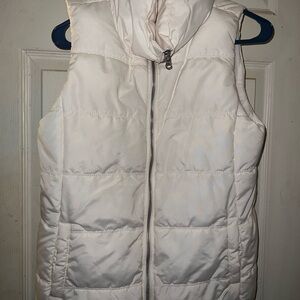 Old Navy White Puffer Vest